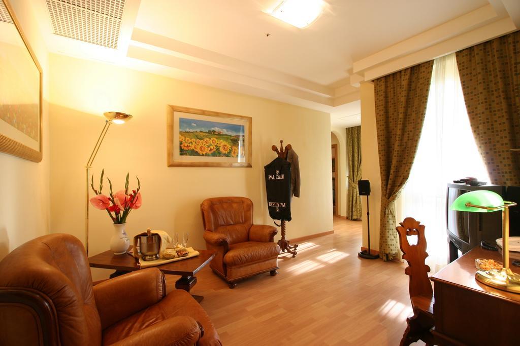 Hotel Villa Luca Chianciano Terme Zimmer foto